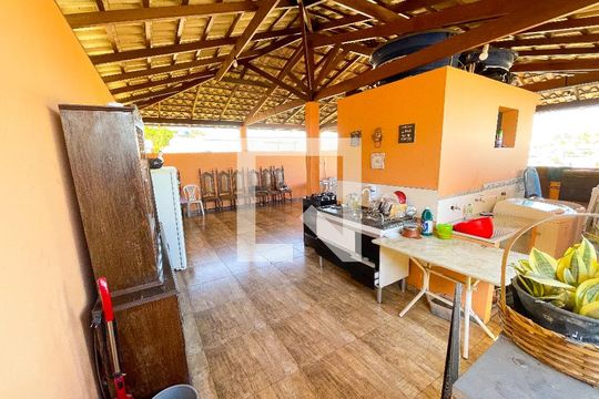 Terraço de casa à venda com 6 quartos, 250m² em Diamante, Belo Horizonte