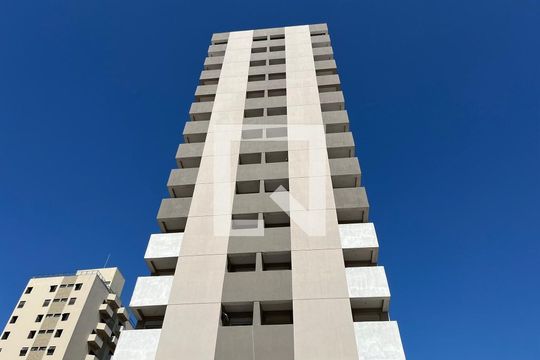 Fachada de apartamento à venda com 2 quartos, 57m² em Jardim Bela Vista, Santo André