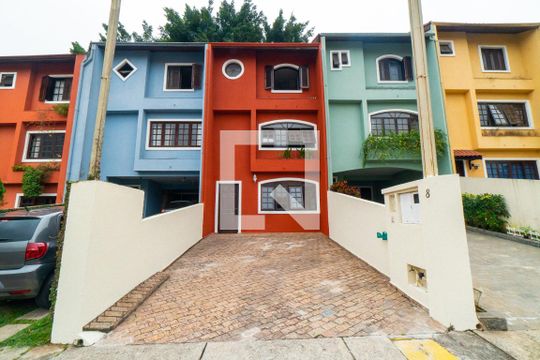 Fachada de casa de condomínio para alugar com 3 quartos, 185m² em Vila Parque Jabaquara, São Paulo