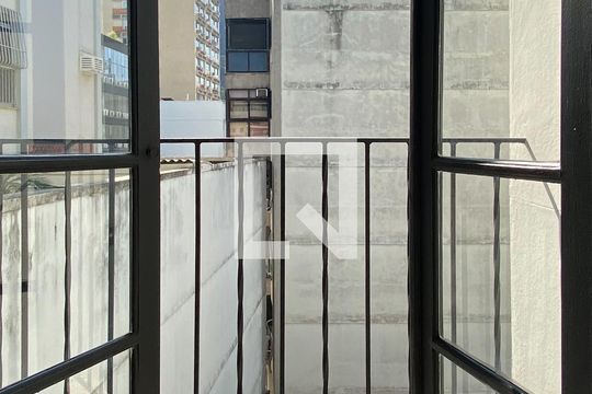 Vista da sala de apartamento à venda com 1 quarto, 48m² em Lagoa, Rio de Janeiro