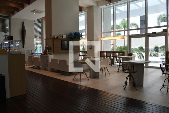 Área comum - Cafeteria de kitnet/studio para alugar com 1 quarto, 33m² em Centro, Curitiba