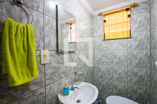 Lavabo de casa à venda com 3 quartos, 174m² em Vila América, Santo André