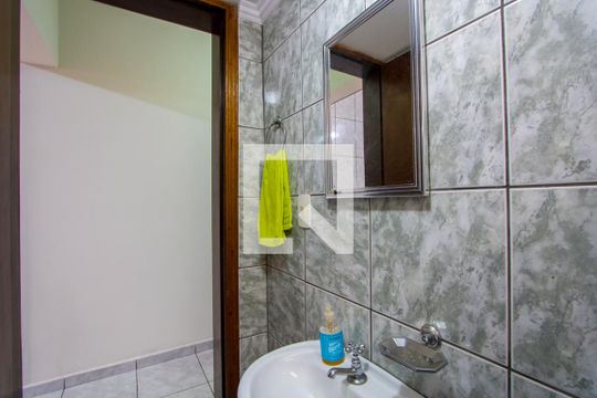 Lavabo de casa à venda com 3 quartos, 174m² em Vila América, Santo André