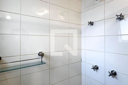 Banheiro Suíte 2 de apartamento para alugar com 2 quartos, 84m² em Cidade Monções, São Paulo