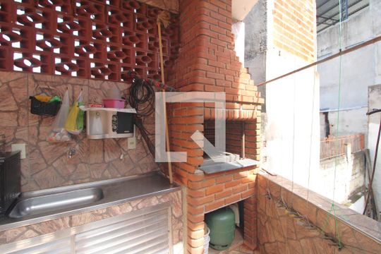 Área comum de casa à venda com 5 quartos, 268m² em Jardim Tupã, São Paulo