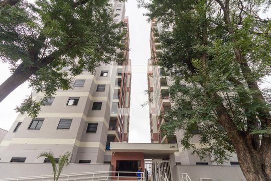Fachada de apartamento à venda com 2 quartos, 48m² em Ayrosa, Osasco