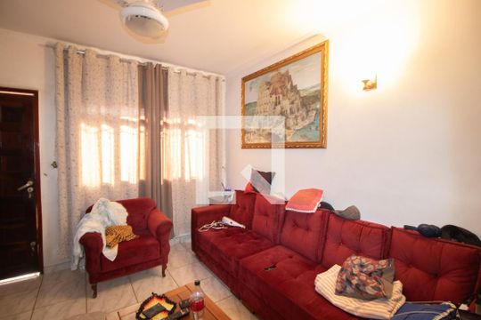 Sala de casa à venda com 4 quartos, 400m² em Vila Medeiros, São Paulo