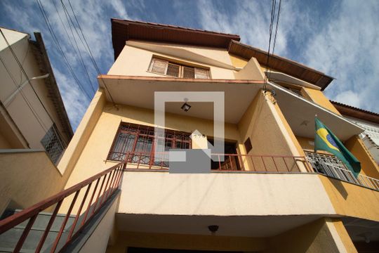 Fachada de casa à venda com 4 quartos, 400m² em Vila Medeiros, São Paulo