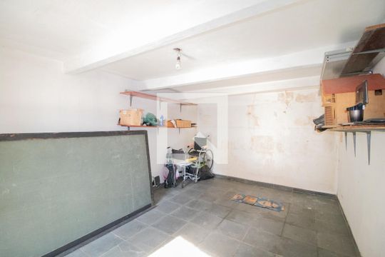 Garagem de casa à venda com 4 quartos, 400m² em Vila Medeiros, São Paulo