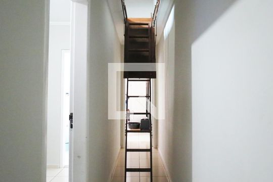 Corredor Interno Superior - Entrada Sótão de casa à venda com 3 quartos, 170m² em Vila Palmeiras, São Paulo