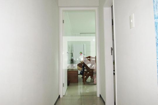 Corredor Interno Superior de casa à venda com 3 quartos, 170m² em Vila Palmeiras, São Paulo