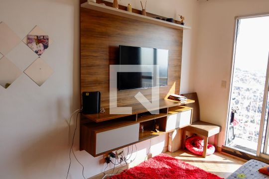 sala de apartamento à venda com 2 quartos, 51m² em Bussocaba, Osasco