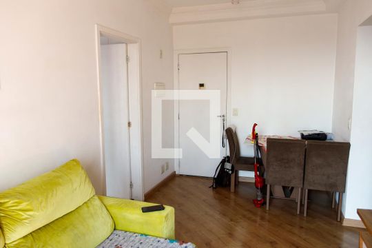 sala de apartamento à venda com 2 quartos, 51m² em Bussocaba, Osasco