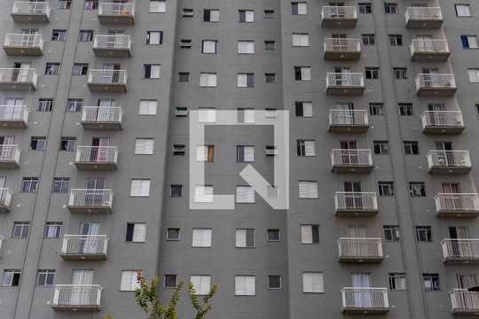 Fachada de apartamento à venda com 2 quartos, 51m² em Bussocaba, Osasco