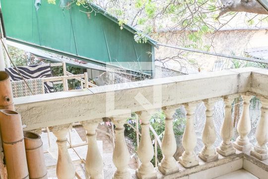 Vista da Suíte 1 de casa para alugar com 5 quartos, 300m² em Vila Pompéia, São Paulo
