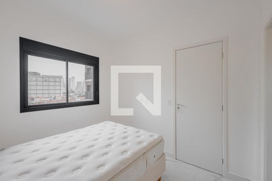 Suíte de apartamento à venda com 1 quarto, 24m² em Pinheiros, São Paulo
