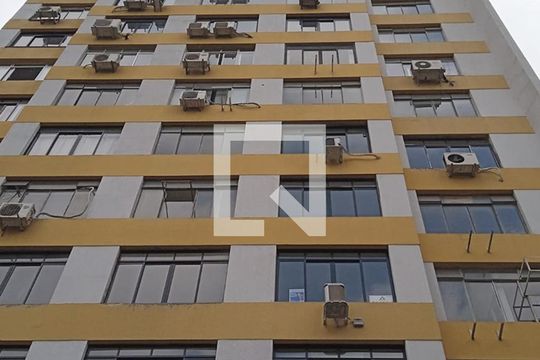 Fachada de kitnet/studio à venda com 1 quarto, 50m² em Sé, São Paulo