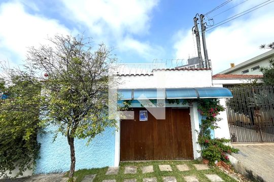 Fachada de casa para alugar com 3 quartos, 122m² em Parque Jabaquara, São Paulo