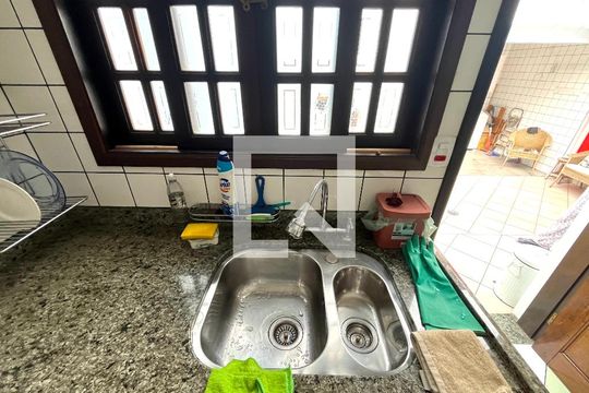 Cozinha de casa para alugar com 3 quartos, 122m² em Parque Jabaquara, São Paulo