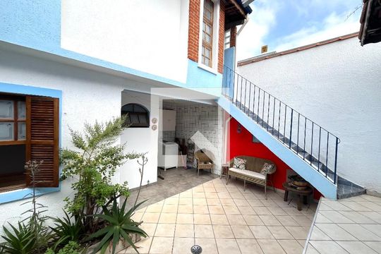 Quintal de casa para alugar com 3 quartos, 122m² em Parque Jabaquara, São Paulo