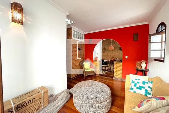 Sala de casa para alugar com 3 quartos, 122m² em Parque Jabaquara, São Paulo