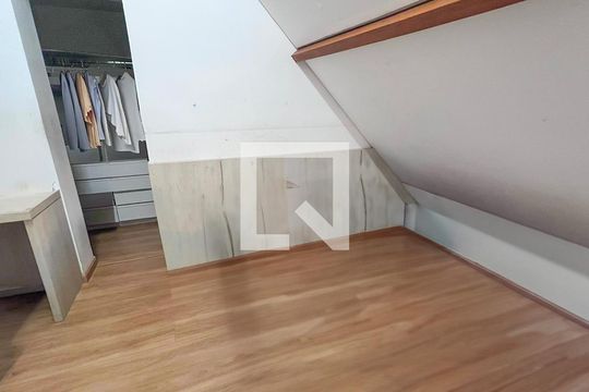 Quarto 3 de casa à venda com 5 quartos, 390m² em Floresta, Belo Horizonte