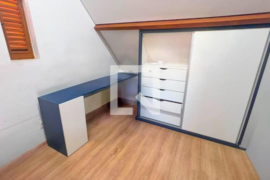 Quarto 3 de casa à venda com 5 quartos, 390m² em Floresta, Belo Horizonte
