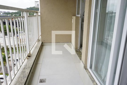 Varanda - Sala de apartamento para alugar com 2 quartos, 64m² em Jacarepaguá, Rio de Janeiro