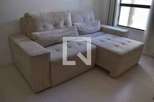 Sala de apartamento à venda com 3 quartos, 74m² em Santo Inácio, Curitiba