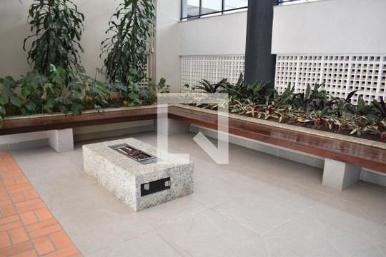Área comum de apartamento à venda com 3 quartos, 74m² em Santo Inácio, Curitiba