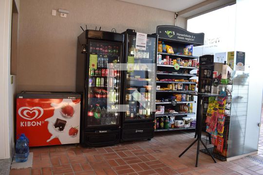 Área comum - Mercado de apartamento para alugar com 3 quartos, 74m² em Santo Inácio, Curitiba