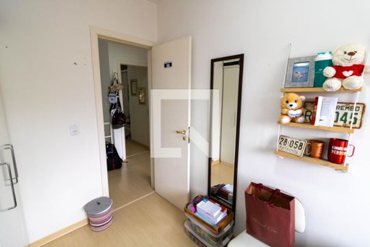 Quarto 1 de casa de condomínio à venda com 3 quartos, 159m² em Cristal, Porto Alegre