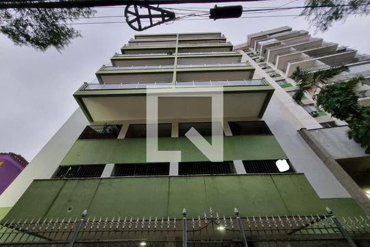 Fachada de apartamento à venda com 1 quarto, 60m² em Grajaú, Rio de Janeiro
