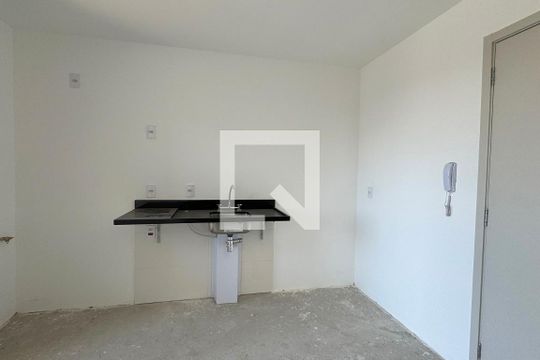 Cozinha de apartamento para alugar com 3 quartos, 121m² em Tamboré, Barueri