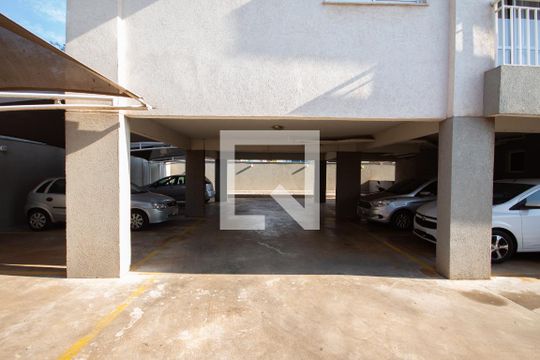 Garagem de apartamento para alugar com 2 quartos, 50m² em Ipiranga, Ribeirão Preto