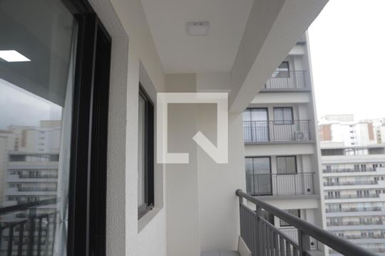Sacada de apartamento para alugar com 1 quarto, 26m² em Mirandópolis, São Paulo