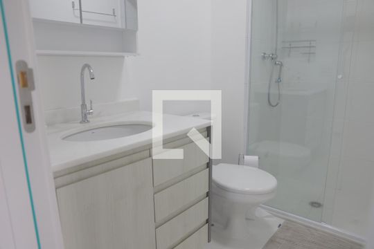Banheiro de apartamento para alugar com 1 quarto, 26m² em Mirandópolis, São Paulo