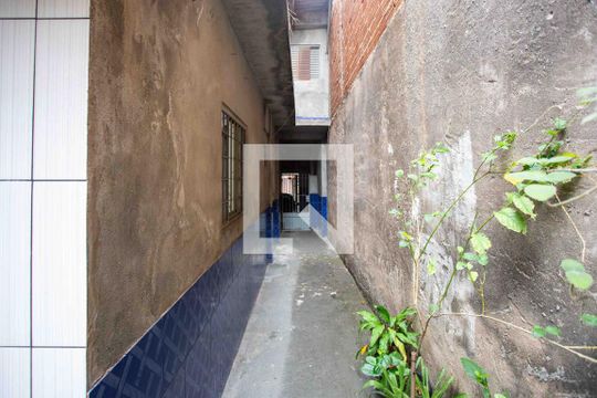 Área comum de casa à venda com 4 quartos, 124m² em Piraporinha, Diadema