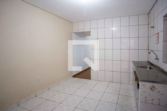 Cozinha de casa à venda com 4 quartos, 124m² em Piraporinha, Diadema