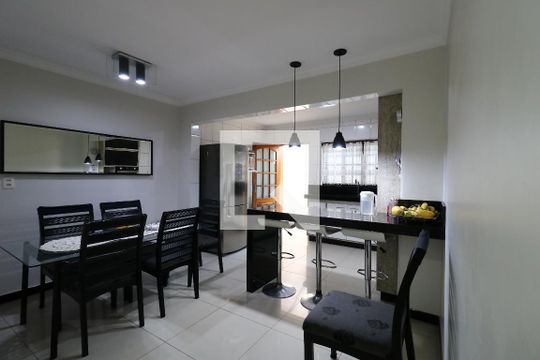 Cozinha de casa à venda com 3 quartos, 195m² em Jardim Santo Alberto, Santo André