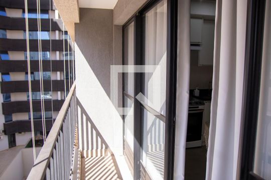 Varanda de kitnet/studio para alugar com 1 quarto, 39m² em Setor Oeste, Goiânia