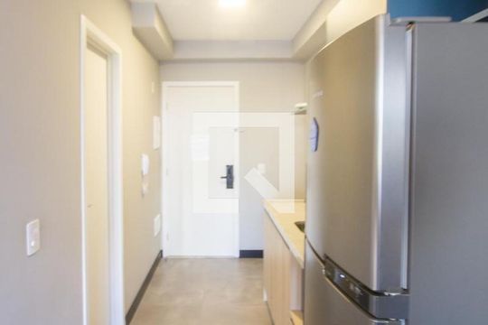 Cozinha de kitnet/studio à venda com 1 quarto, 26m² em Jardim das Acacias, São Paulo