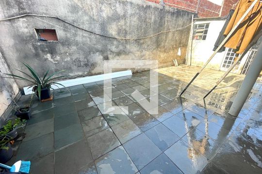 Quintal de casa à venda com 3 quartos, 119m² em Vila Isabel Eber, Jundiaí