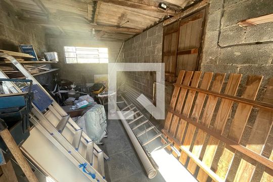 Quarto de Serviço barracão de casa à venda com 3 quartos, 119m² em Vila Isabel Eber, Jundiaí
