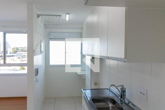 Cozinha de apartamento para alugar com 2 quartos, 55m² em Santa Maria, Belo Horizonte