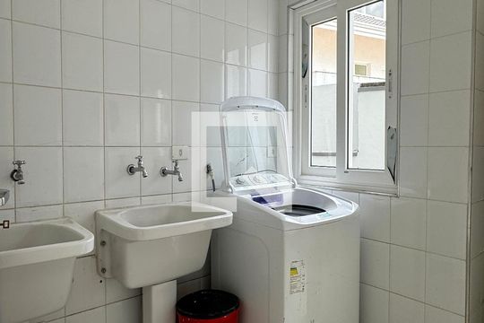 Área de Serviço de casa de condomínio à venda com 6 quartos, 1250m² em Alphaville, Santana de Parnaíba