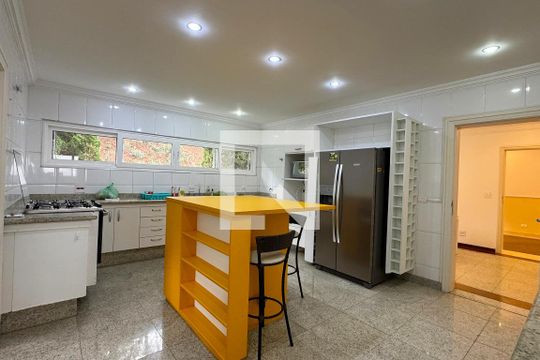 Cozinha de casa de condomínio à venda com 6 quartos, 1250m² em Alphaville, Santana de Parnaíba