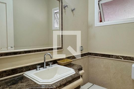 Lavabo de casa de condomínio à venda com 6 quartos, 1250m² em Alphaville, Santana de Parnaíba