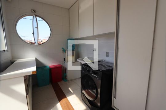 Lavanderia de casa à venda com 3 quartos, 380m² em Chácara Mafalda, São Paulo