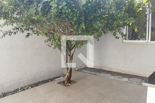 Quintal de casa de condomínio à venda com 4 quartos, 307m² em Nossa Senhora de Fátima, Contagem